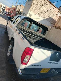 نيسان نافارا